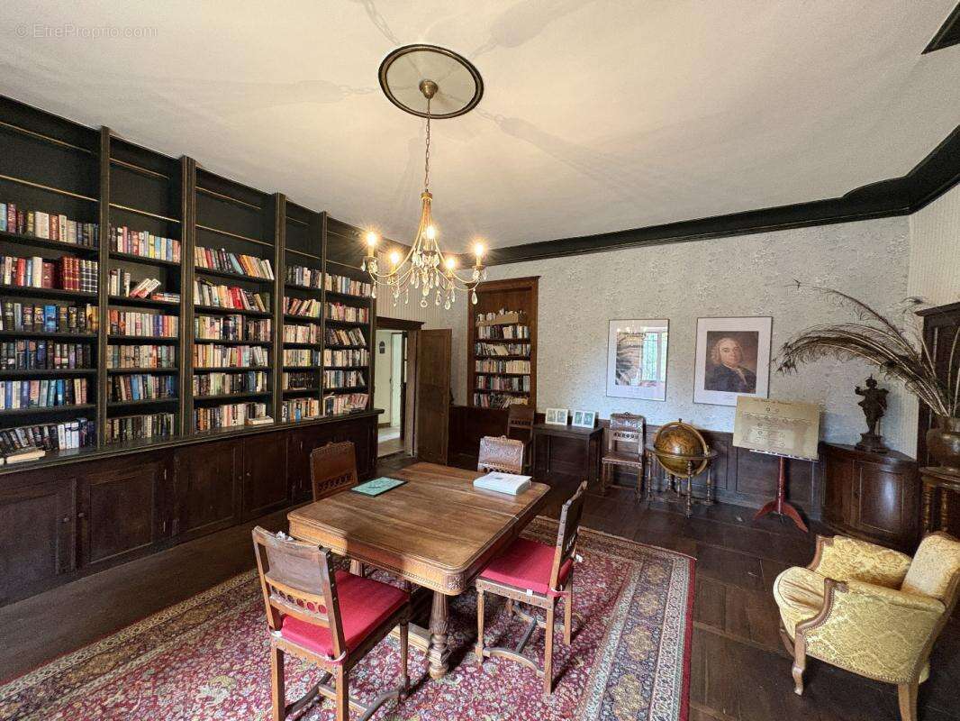 Maison à LAGRAULIERE