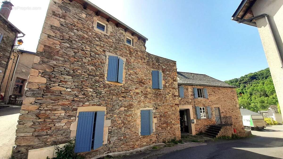 Maison de caractère en pierre, 204 m², studio indépendant - photo 2