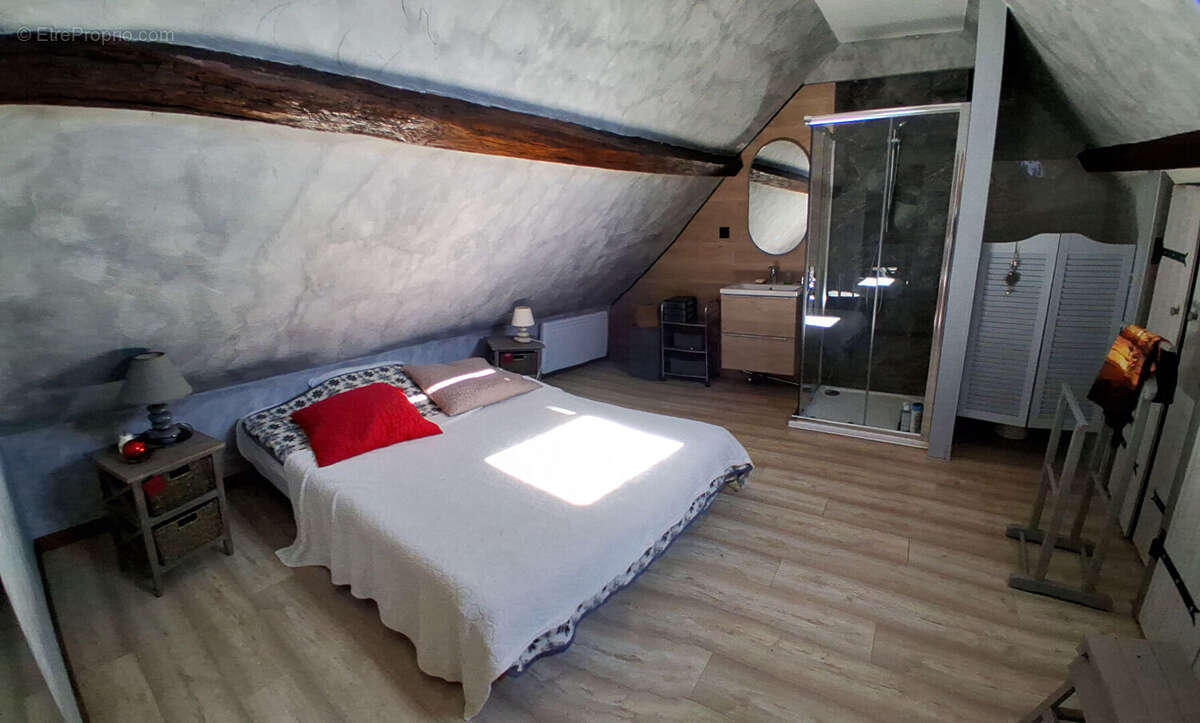 Maison à SAINT-GERMAIN-DU-BOIS