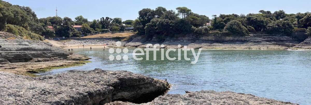 Maison 94 m² à Vaux-Sur-Mer  - photo 3