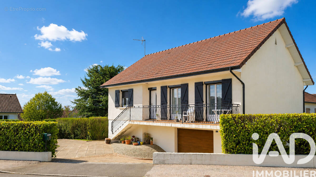 Photo 1 - Maison à BLANZY