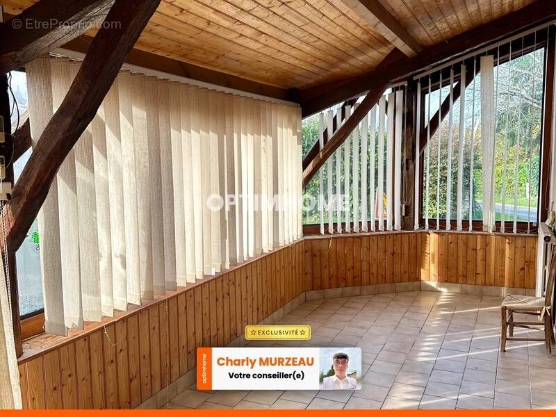 Maison à SAINT-PHILBERT-EN-MAUGES