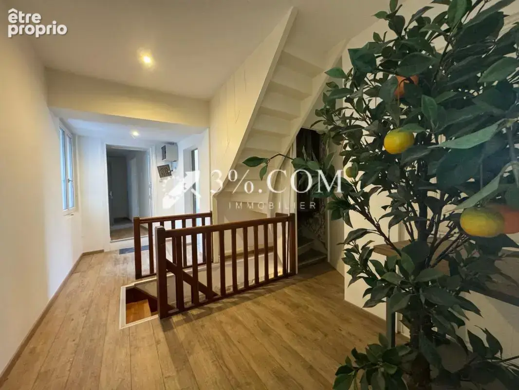 3%COM Grand Duplex de 160m2 avec 5 chambres et un garage - photo 6