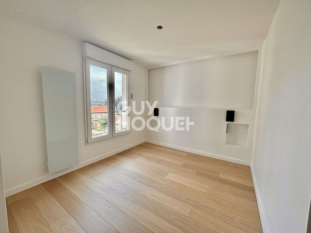 Appartement à SAINT-OUEN