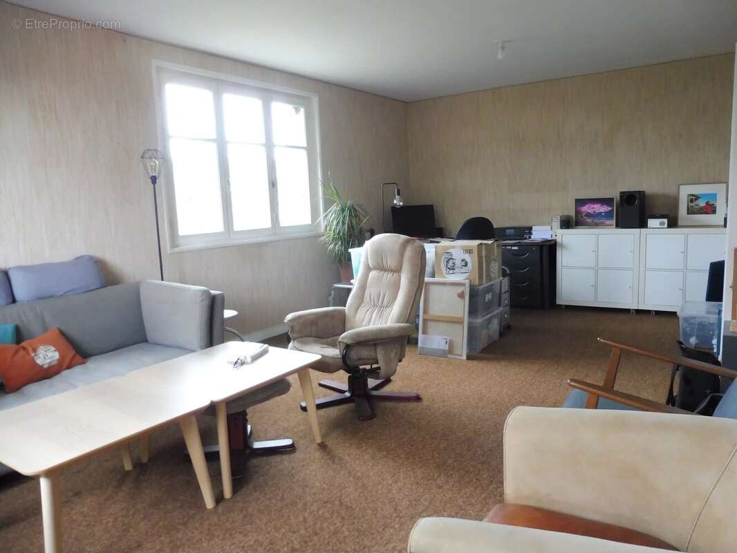 Maison proche des commerces et services - photo 5