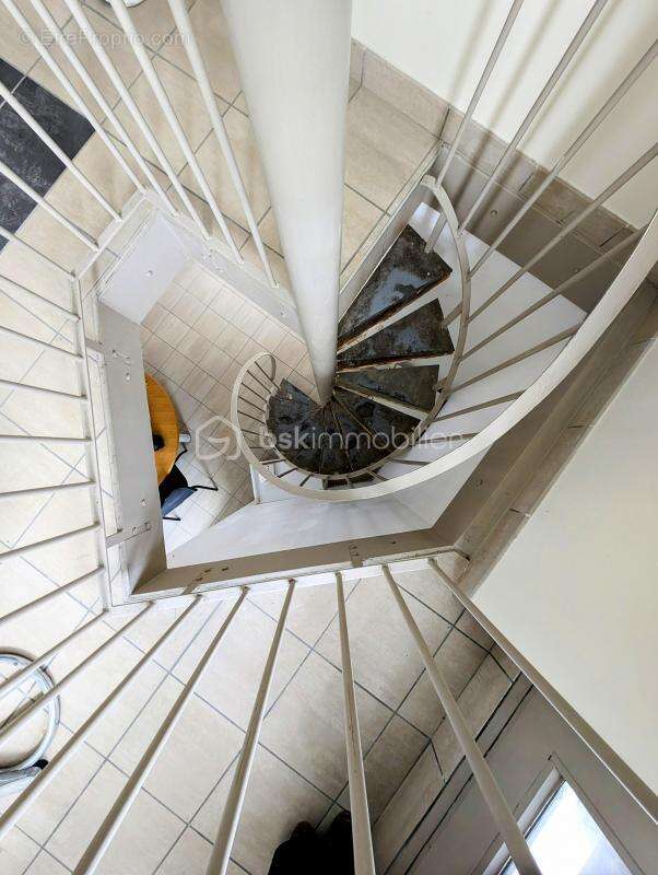 Commerce à DEAUVILLE