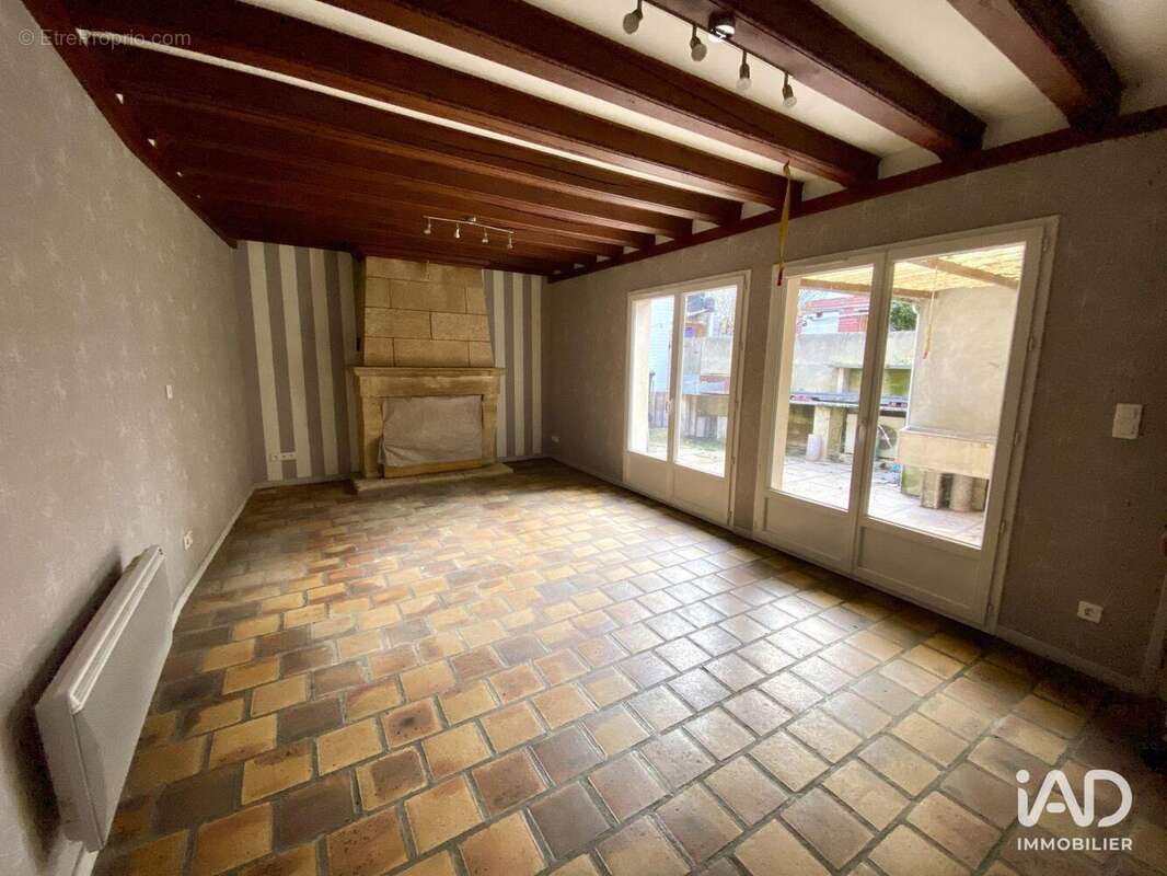 Photo 6 - Commerce à CHATEAU-RENARD