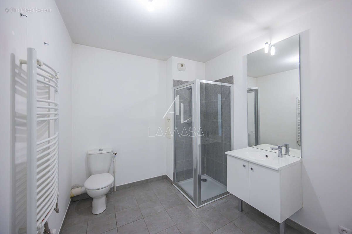 Appartement à POMPONNE