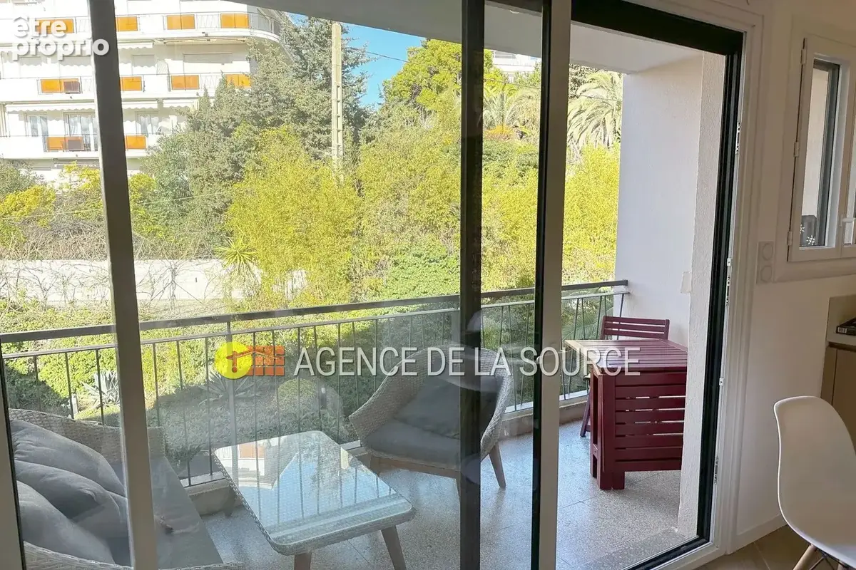Appartement 1 pièce 23 m² à vendre à Cannes (06400) - photo 3