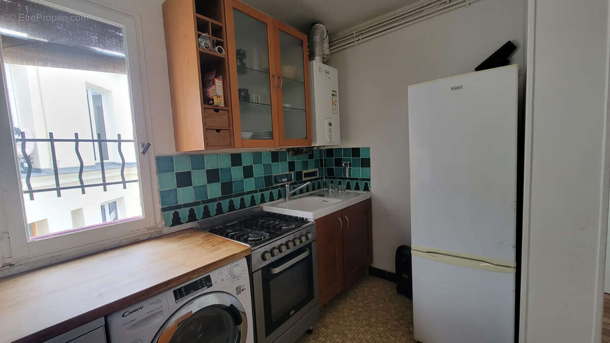 Appartement à PARIS-11E