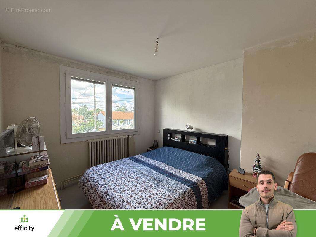 Maison à LEZAY