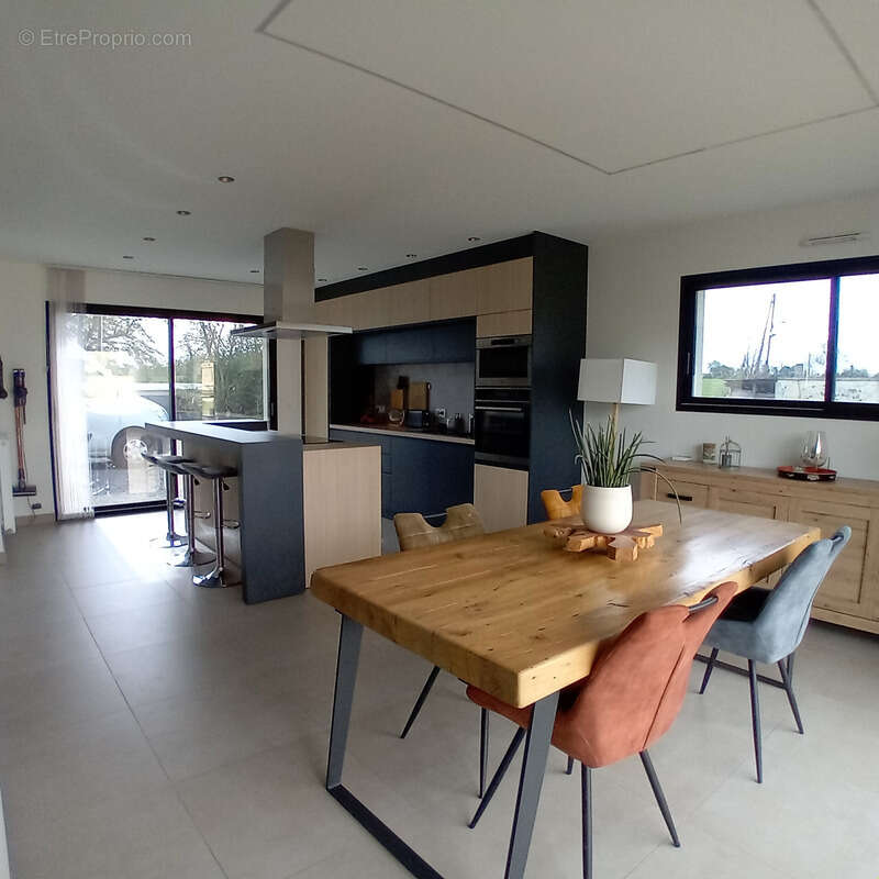 Maison à FRESNEY-LE-PUCEUX