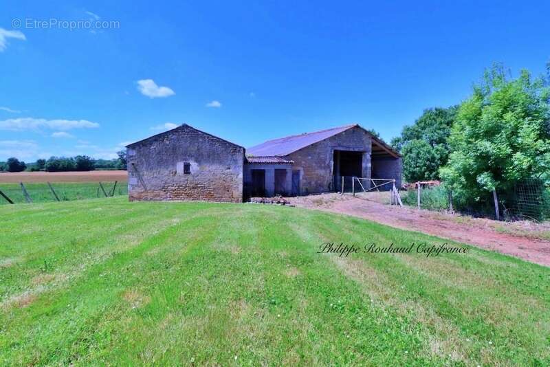 Château du XVIIᵉ siècle à vendre, 17 pièces, FOUSSAIS PAYRE (85) - photo 11
