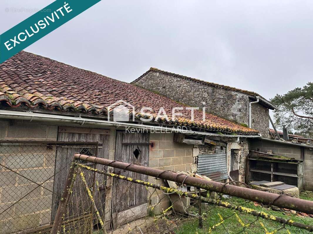 Photo 2 - Terrain à AGRIS