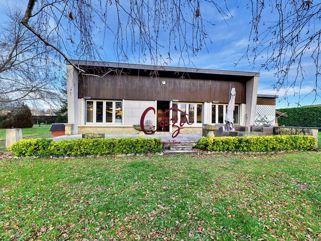 Maison à FARGUES-SAINT-HILAIRE
