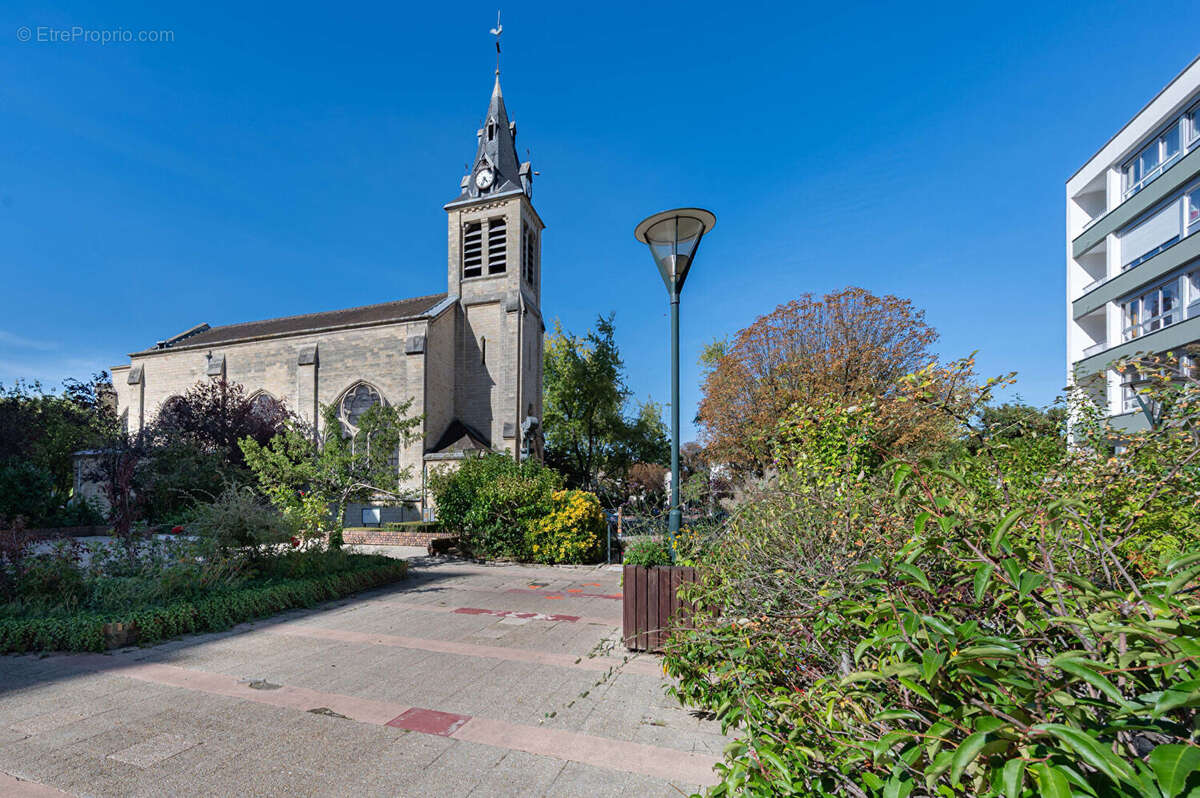 Appartement à SAINT-GRATIEN