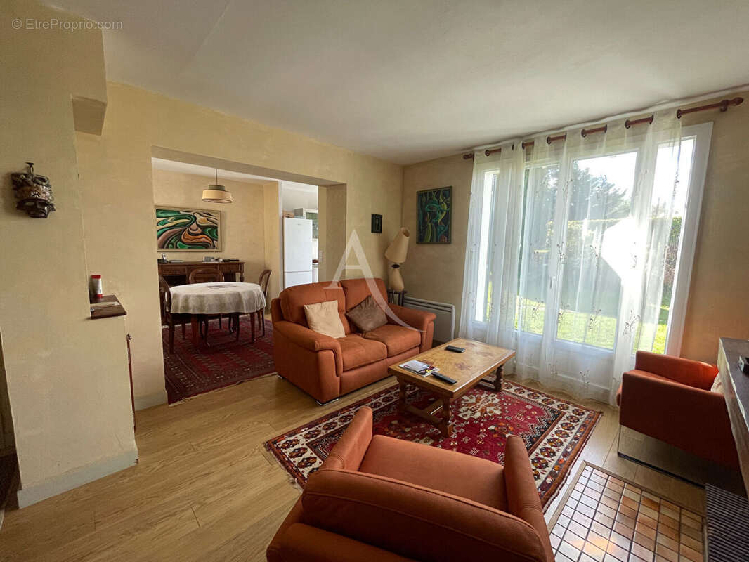 Maison à GIF-SUR-YVETTE