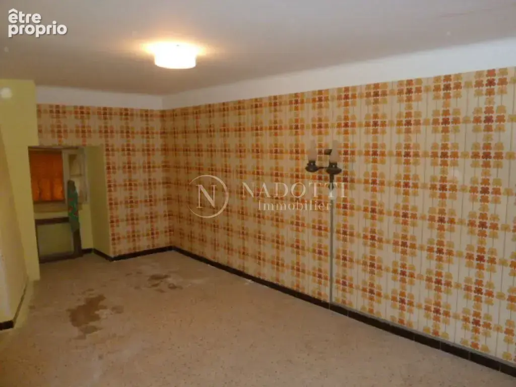 A vendre au coeur de Cadenet maison de village de 100 m² - photo 5