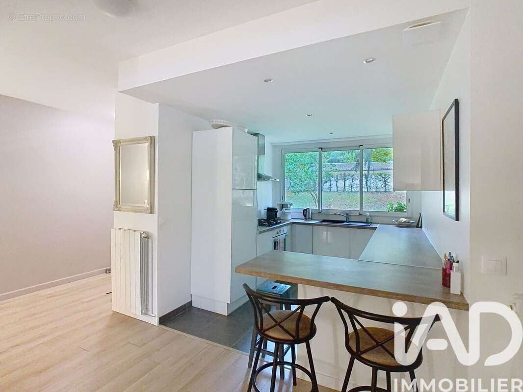 Appartement 100 m² à Etiolles  - photo 8