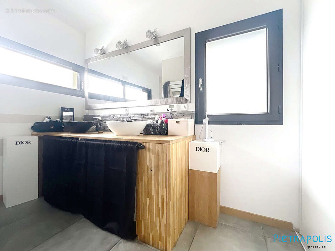 Maison à SAINT-LOUP