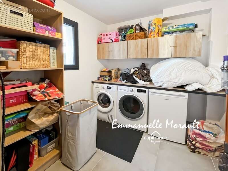 Maison à BAGNOLS-EN-FORET