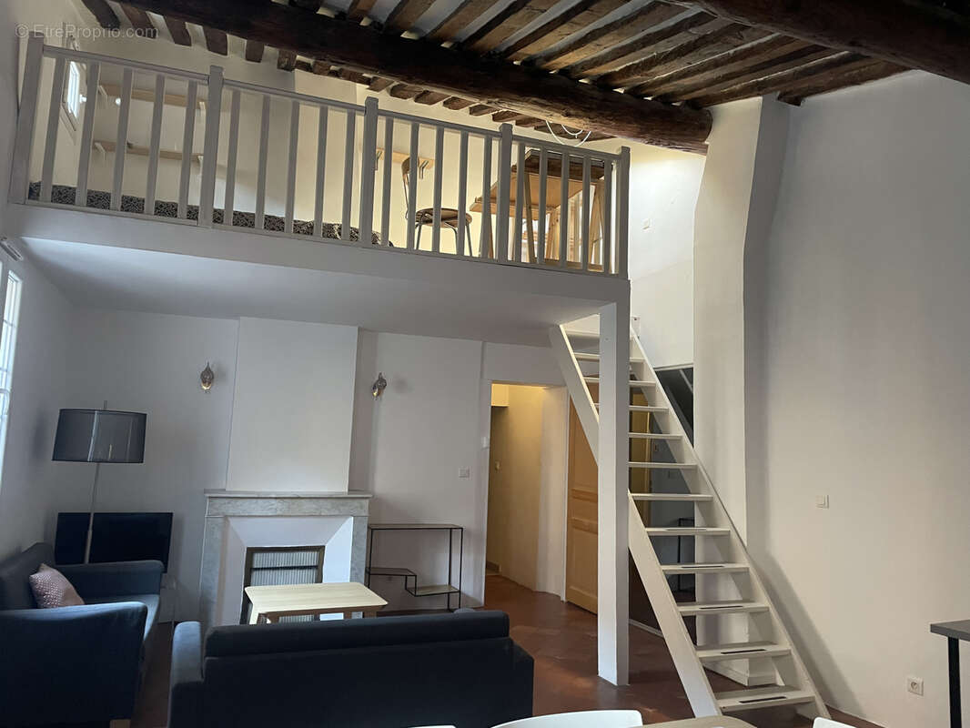 Appartement à AIX-EN-PROVENCE