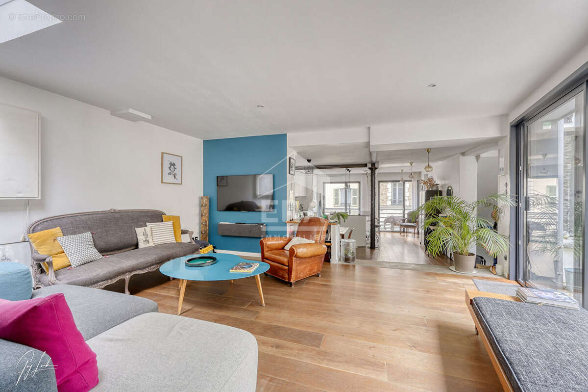 Maison à VILLE-D'AVRAY