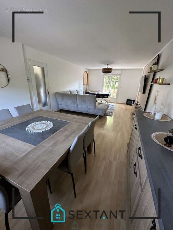 Maison à PETIT-COURONNE