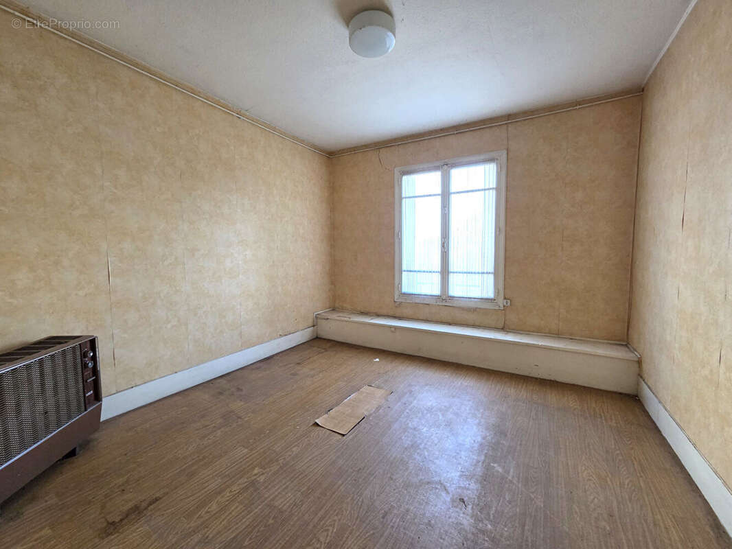 Appartement à LONS-LE-SAUNIER