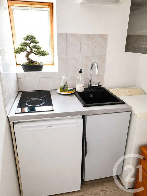 Appartement 27 m² à Auxerre  - photo 3