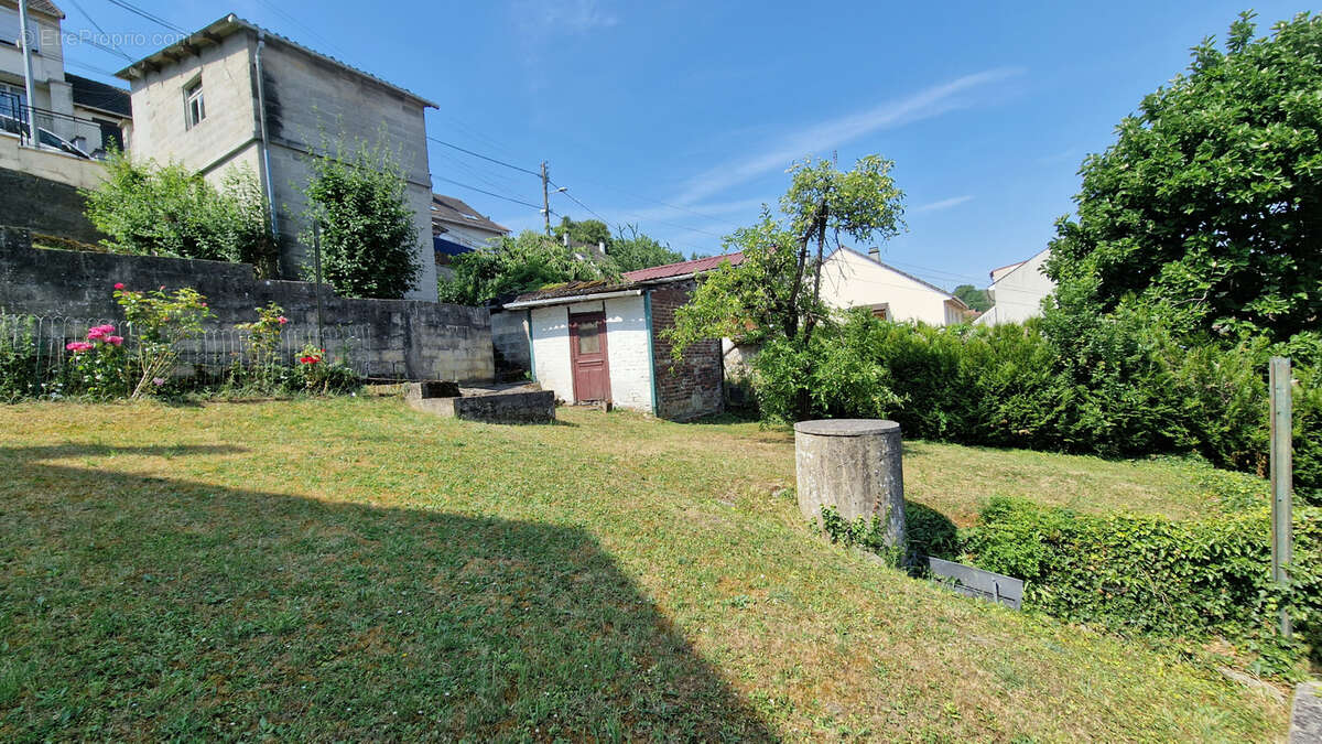 Maison à MARLY-LA-VILLE