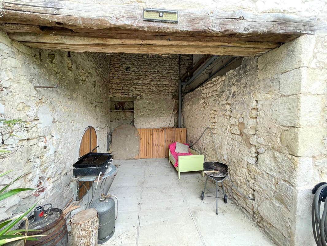 Maison à vendre 7 pièces CHARMOY (89) - photo 15