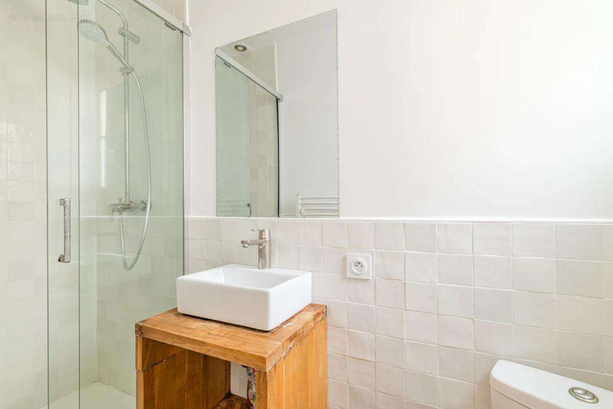 Appartement à PARIS-9E
