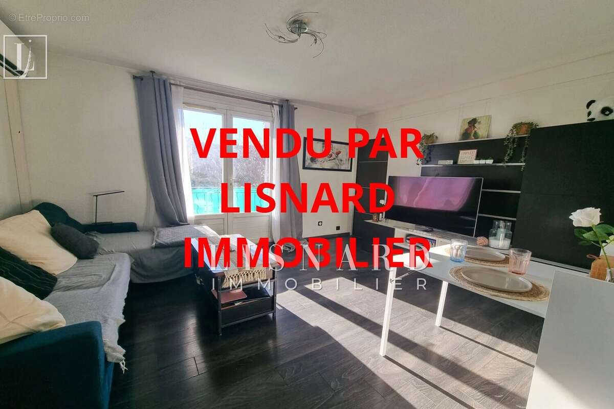 Appartement à VALLAURIS