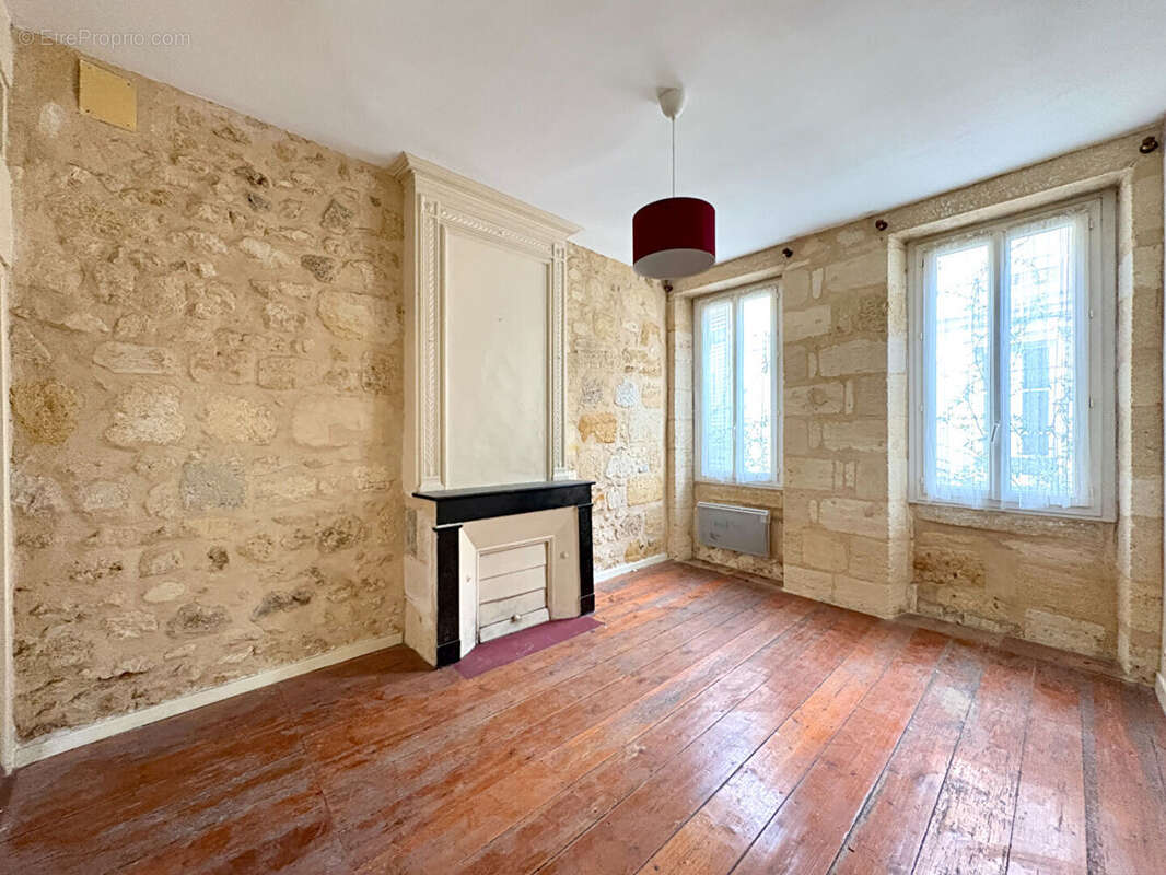 Appartement à BORDEAUX