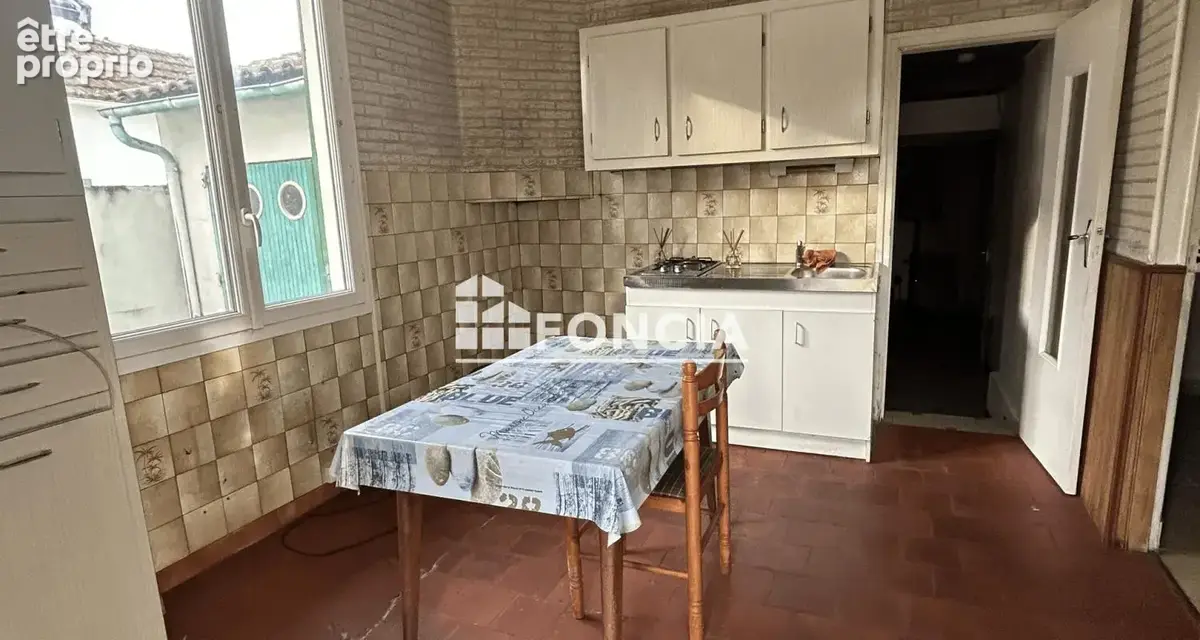 Charmante maison à rénover située au Château d'Oléron - photo 5