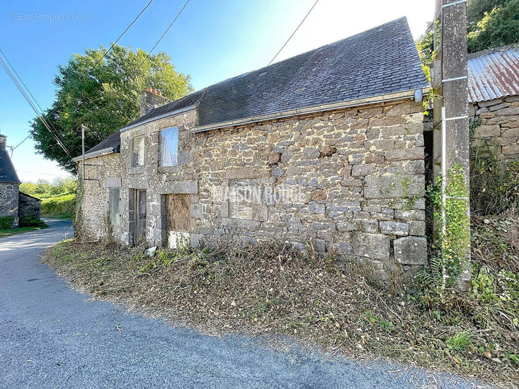 Maison à SAINT-PIERRE-DE-PLESGUEN