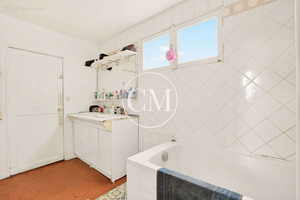 Appartement à VERSAILLES