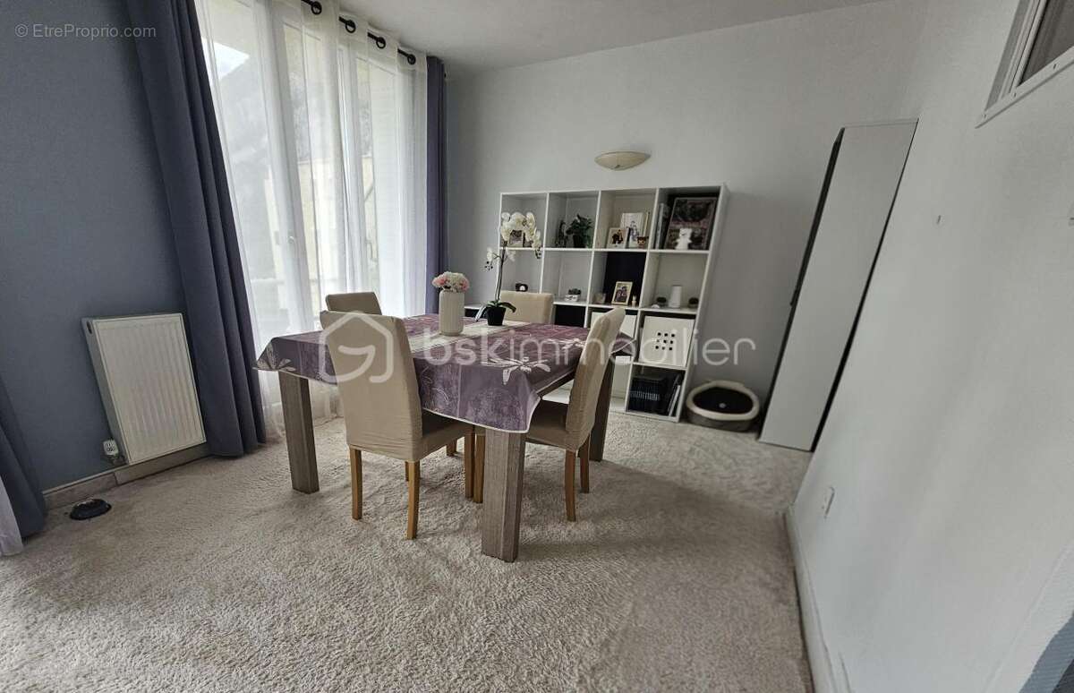 Appartement à SASSENAGE
