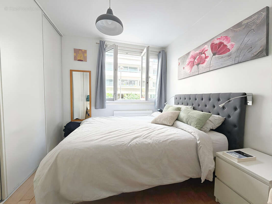 Appartement à PARIS-6E