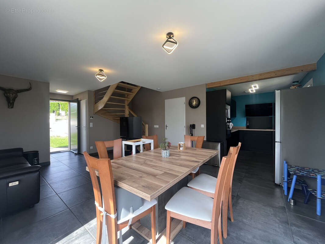 Maison à LA BALME-DE-SILLINGY