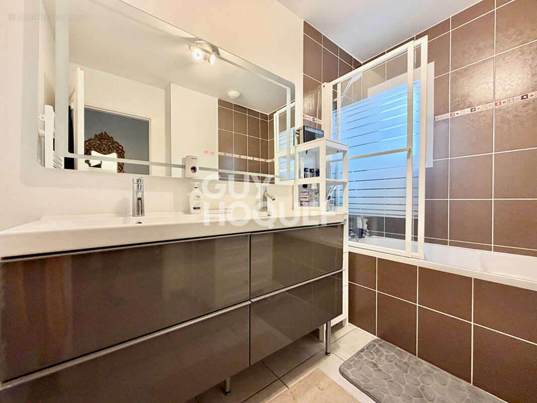 Maison à GUJAN-MESTRAS