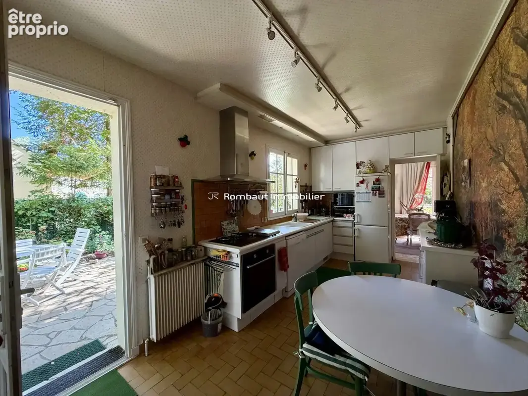 Maison 6 pièces 173 m² à vendre à Vaucresson (92420) - photo 8