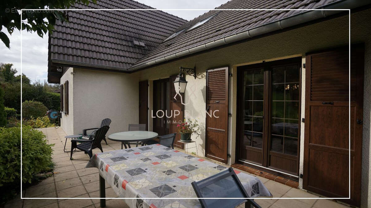 Maison à ECHENANS-SOUS-MONT-VAUDOIS