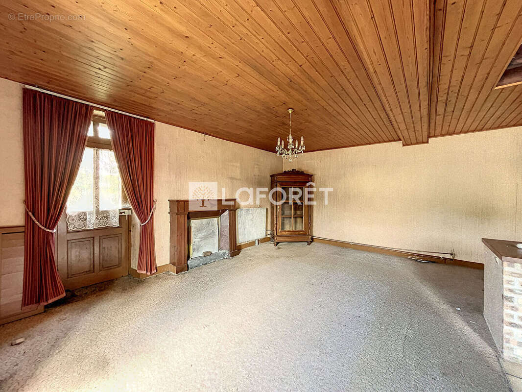 Maison à LA GACILLY