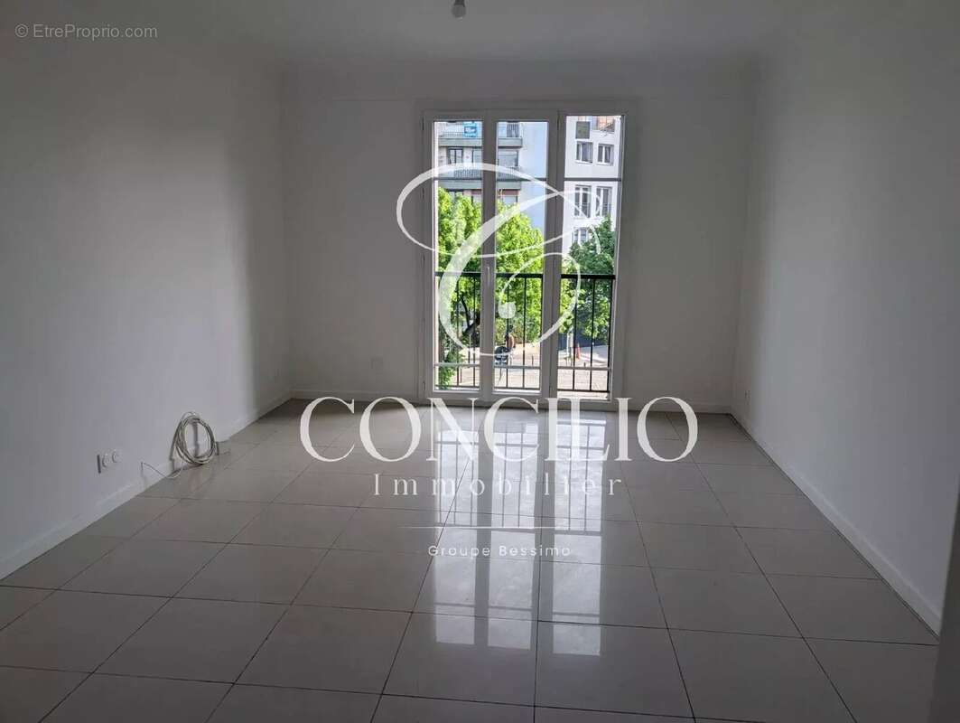 Appartement à ROMAINVILLE