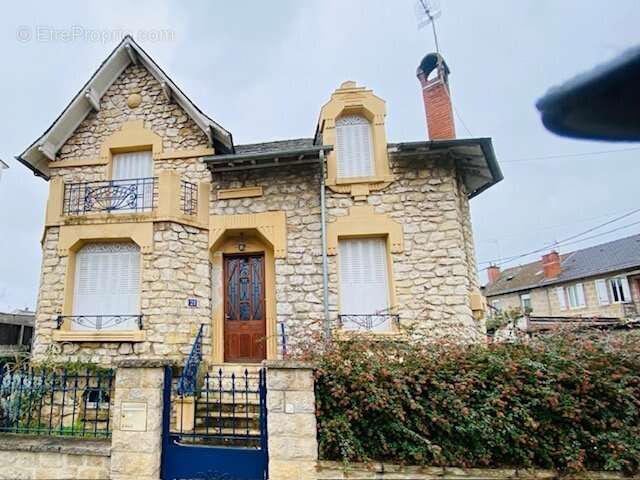 Maison à BRIVE-LA-GAILLARDE