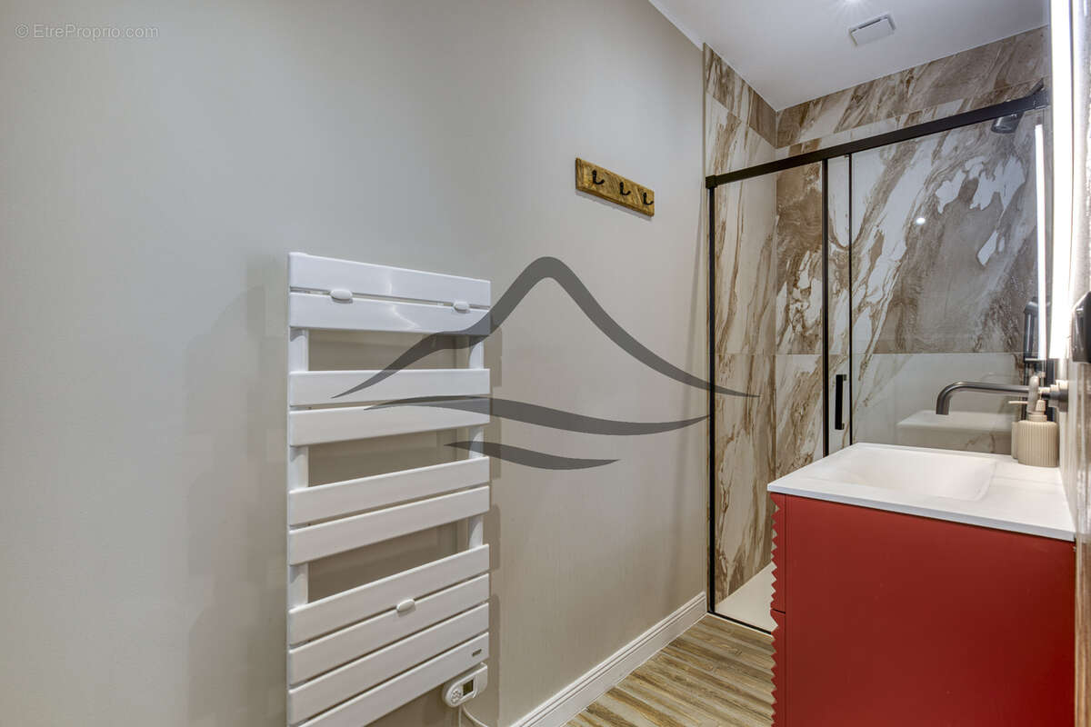 Appartement à AIX-LES-BAINS