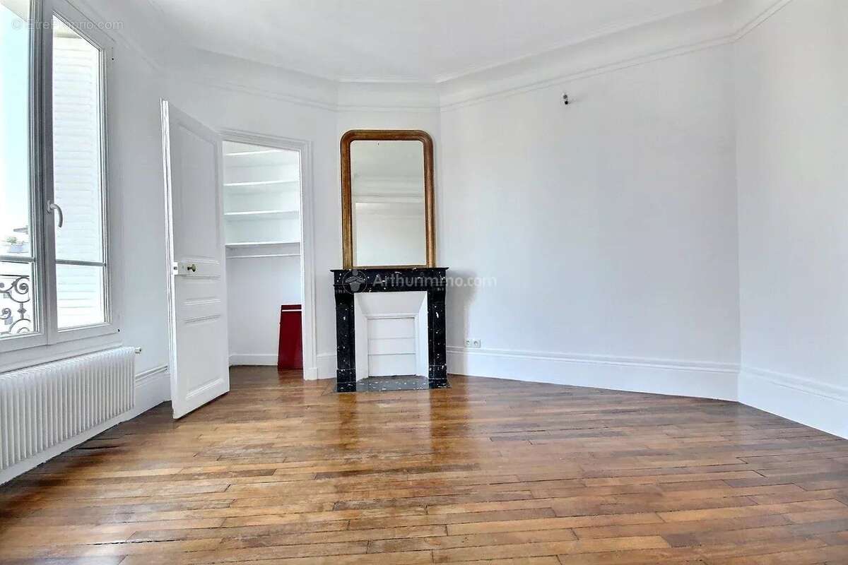 Appartement à ASNIERES-SUR-SEINE