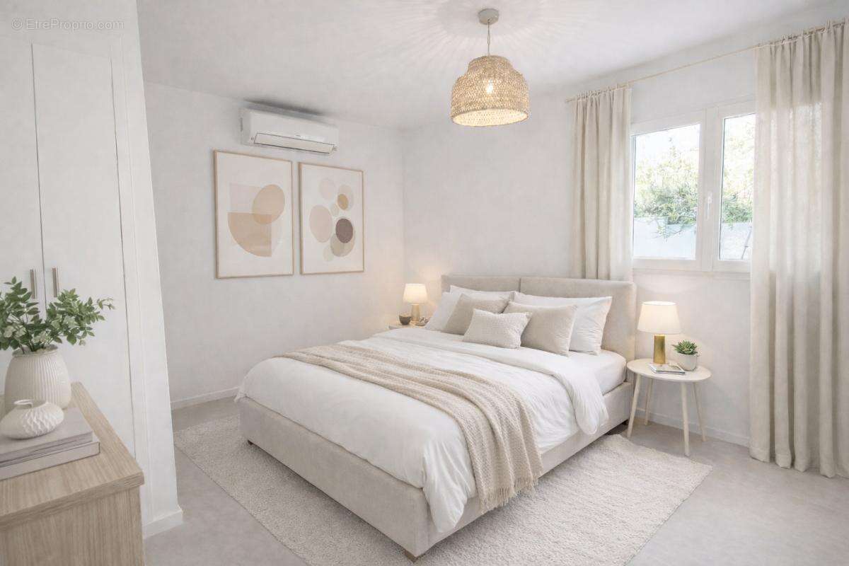 Maison à LA VALETTE-DU-VAR